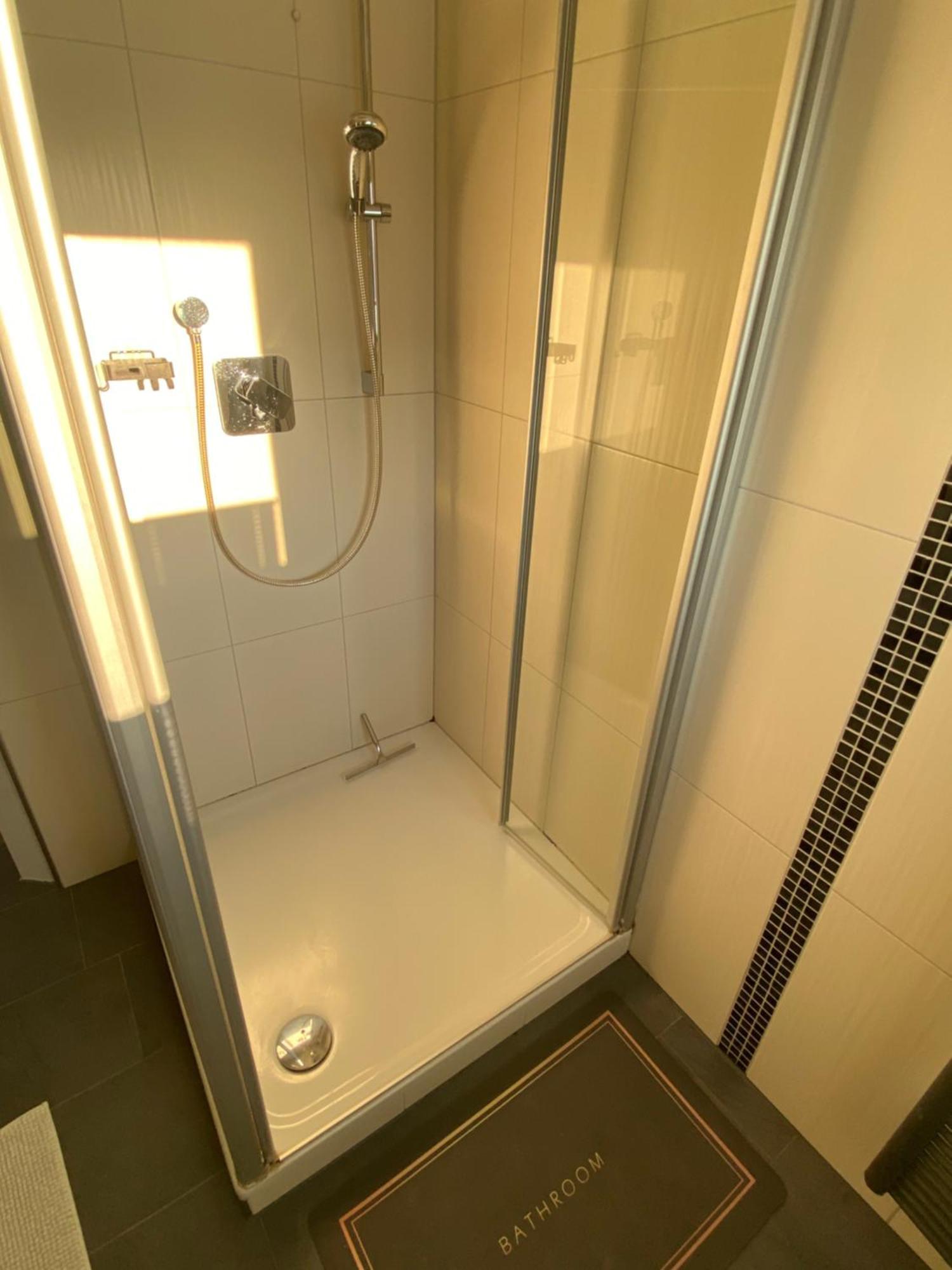 Westpark Appartment - 15Min Zum Zentrum Nuremberg Exterior photo